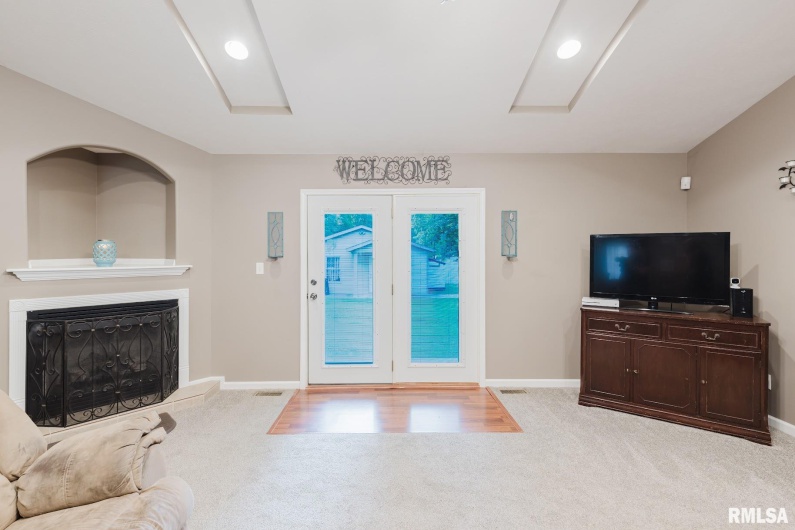 407 MARGARET Drive, Herrin, Illinois 62948, 4 Bedrooms Bedrooms, 0 ,2 BathroomsBathrooms,Residential,For Sale,MARGARET,0,RMAEB458362