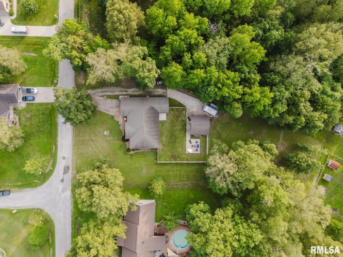 407 MARGARET Drive, Herrin, Illinois 62948, 4 Bedrooms Bedrooms, 0 ,2 BathroomsBathrooms,Residential,For Sale,MARGARET,0,RMAEB458362