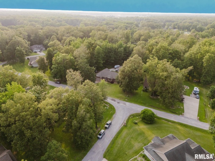 407 MARGARET Drive, Herrin, Illinois 62948, 4 Bedrooms Bedrooms, 0 ,2 BathroomsBathrooms,Residential,For Sale,MARGARET,0,RMAEB458362