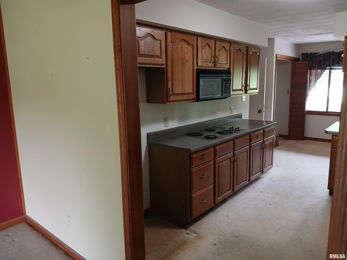 3826 FAWN Drive, Marion, Illinois 62959, 3 Bedrooms Bedrooms, 0 ,2 BathroomsBathrooms,Residential,For Sale,FAWN,0,RMAEB458363