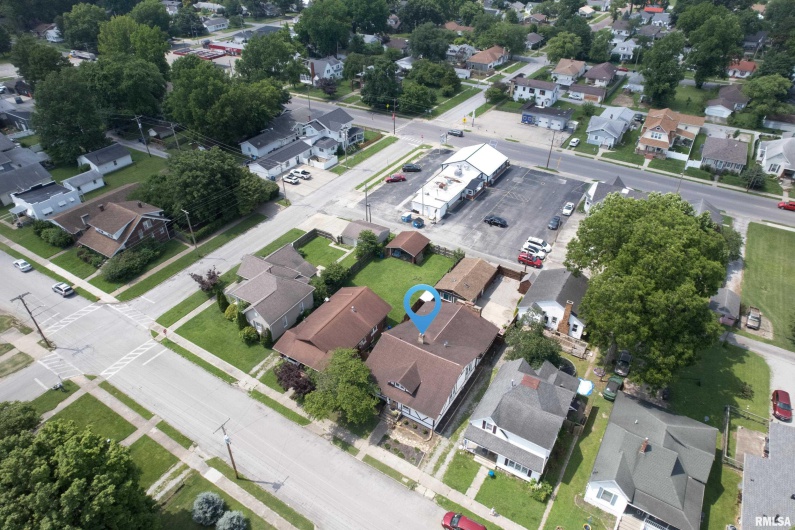 2036 SPRUCE Street, Murphysboro, Illinois 62966, 3 Bedrooms Bedrooms, 0 ,2 BathroomsBathrooms,Residential,For Sale,SPRUCE,0,RMAEB458367