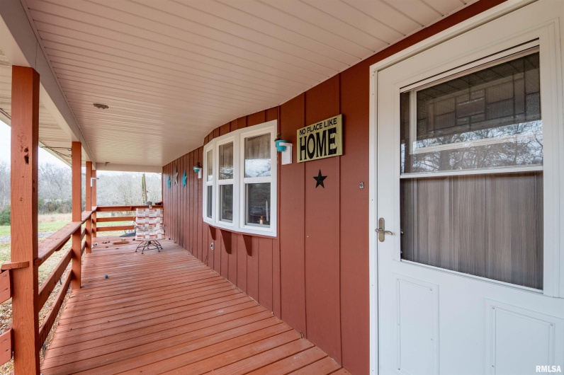 204 Bracey Street, Marion, Illinois 62959, 3 Bedrooms Bedrooms, 0 ,1 BathroomBathrooms,Residential,For Sale,Bracey,0,RMAQC4264243