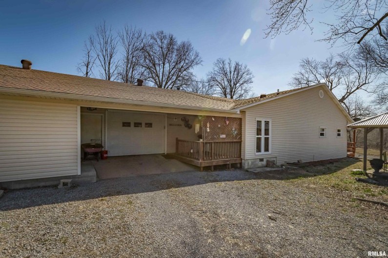 204 Bracey Street, Marion, Illinois 62959, 3 Bedrooms Bedrooms, 0 ,1 BathroomBathrooms,Residential,For Sale,Bracey,0,RMAQC4264243