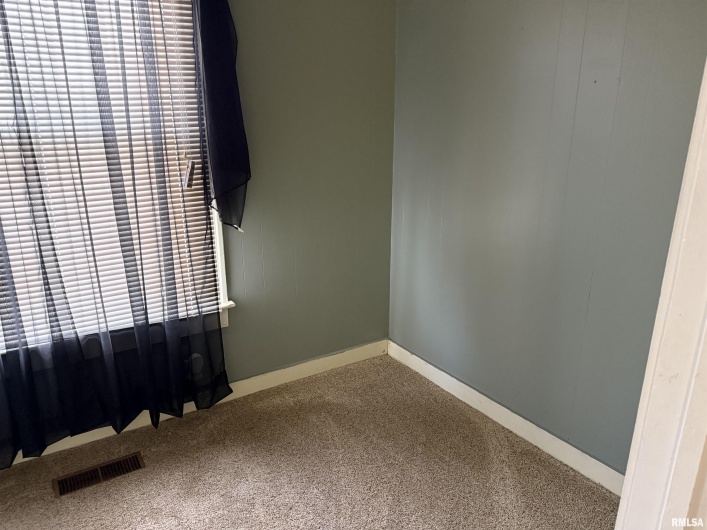 201 PARK Street, Harrisburg, Illinois 62946, 3 Bedrooms Bedrooms, 0 ,2 BathroomsBathrooms,Residential,For Sale,PARK,0,RMAEB458375