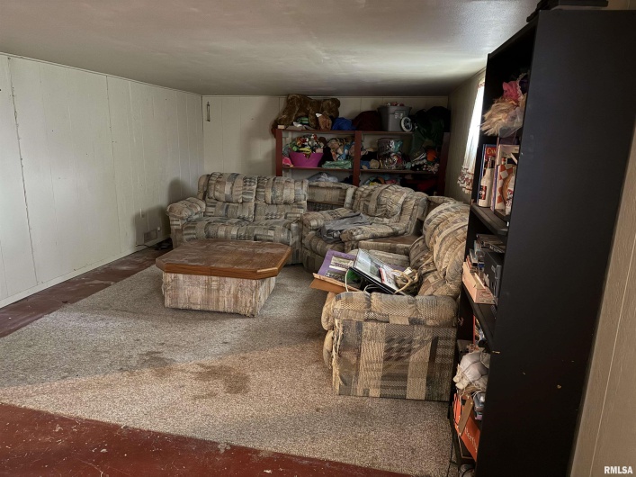 201 PARK Street, Harrisburg, Illinois 62946, 3 Bedrooms Bedrooms, 0 ,2 BathroomsBathrooms,Residential,For Sale,PARK,0,RMAEB458375
