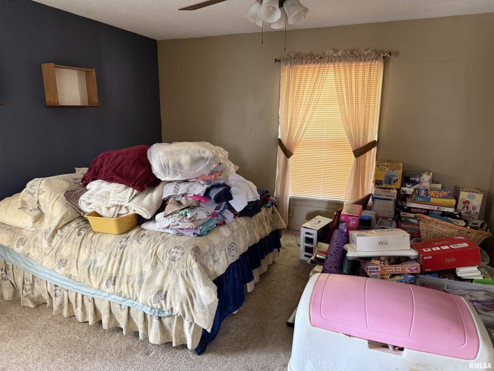 201 PARK Street, Harrisburg, Illinois 62946, 3 Bedrooms Bedrooms, 0 ,2 BathroomsBathrooms,Residential,For Sale,PARK,0,RMAEB458375