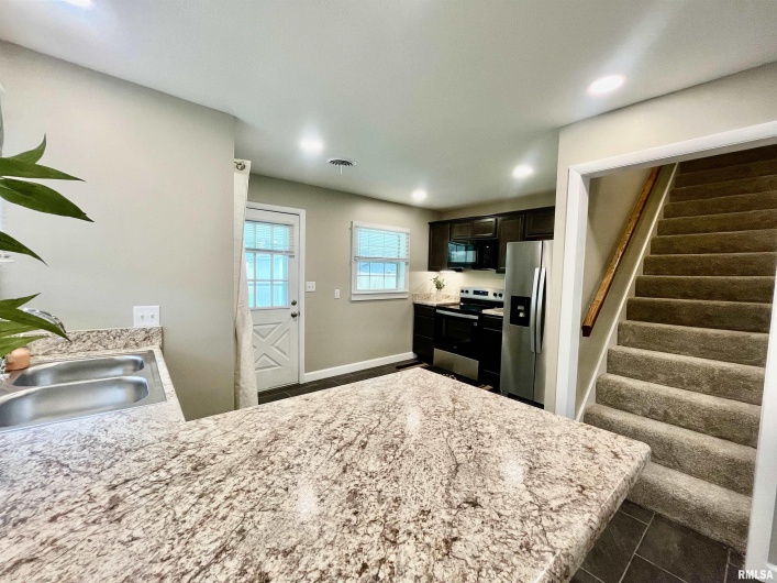 314 12TH Street, Metropolis, Illinois 62960, 3 Bedrooms Bedrooms, 0 ,2 BathroomsBathrooms,Residential,For Sale,12TH,0,RMAEB458376