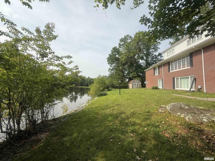 55 View Valley Drive, Carbondale, Illinois 62903, 6 Bedrooms Bedrooms, 0 ,5 BathroomsBathrooms,Residential,For Sale,View Valley,0,RMAEB458382