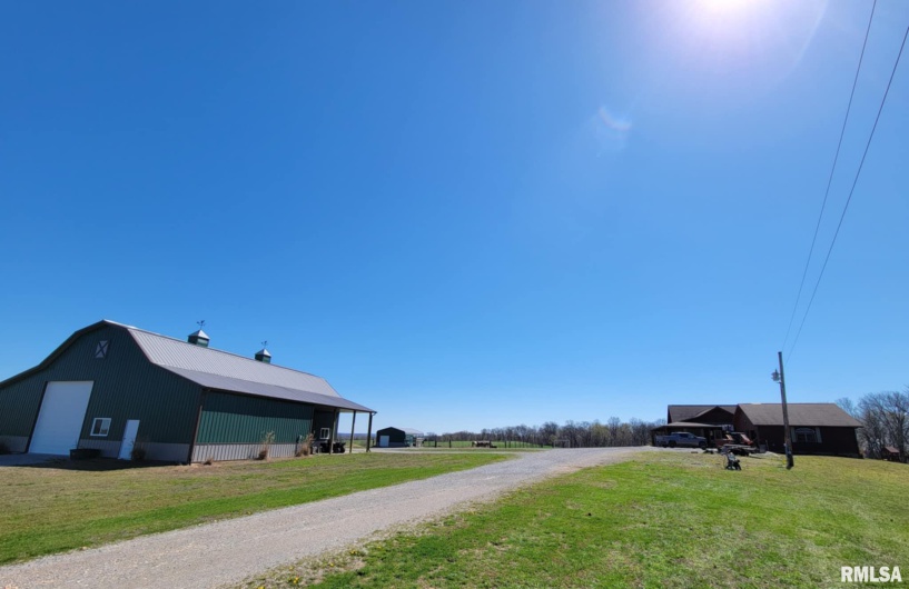 313 Double C Farm Lane, Dongola, Illinois 62964, 5 Bedrooms Bedrooms, 0 ,3 BathroomsBathrooms,Residential,For Sale,Double C Farm,0,RMAQC4264282