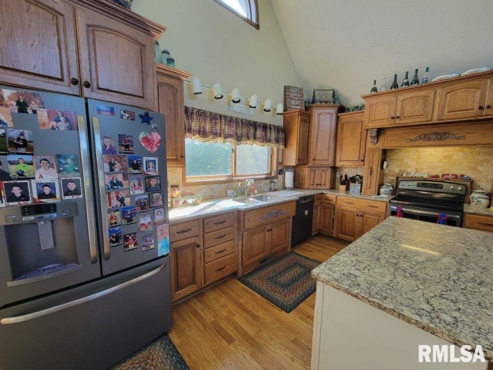 313 Double C Farm Lane, Dongola, Illinois 62964, 5 Bedrooms Bedrooms, 0 ,3 BathroomsBathrooms,Residential,For Sale,Double C Farm,0,RMAQC4264282