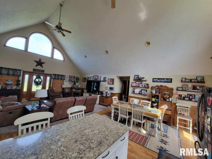 313 Double C Farm Lane, Dongola, Illinois 62964, 5 Bedrooms Bedrooms, 0 ,3 BathroomsBathrooms,Residential,For Sale,Double C Farm,0,RMAQC4264282