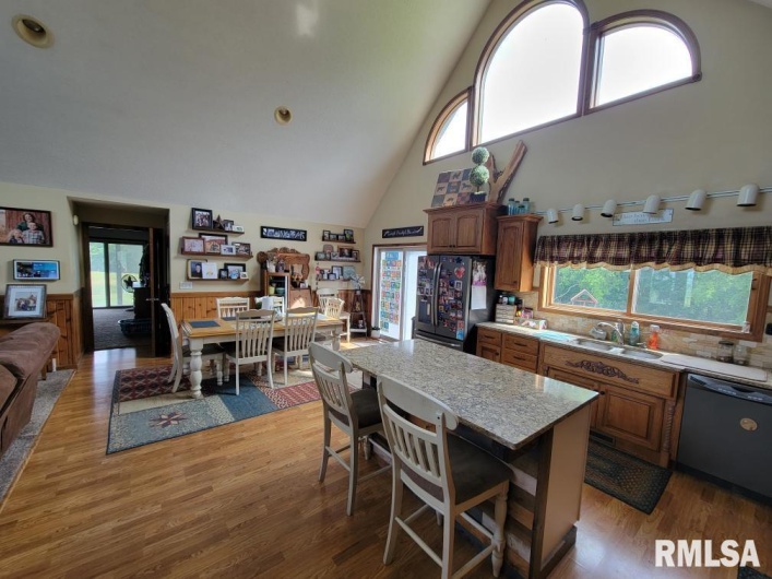 313 Double C Farm Lane, Dongola, Illinois 62964, 5 Bedrooms Bedrooms, 0 ,3 BathroomsBathrooms,Residential,For Sale,Double C Farm,0,RMAQC4264282