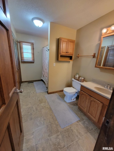313 Double C Farm Lane, Dongola, Illinois 62964, 5 Bedrooms Bedrooms, 0 ,3 BathroomsBathrooms,Residential,For Sale,Double C Farm,0,RMAQC4264282