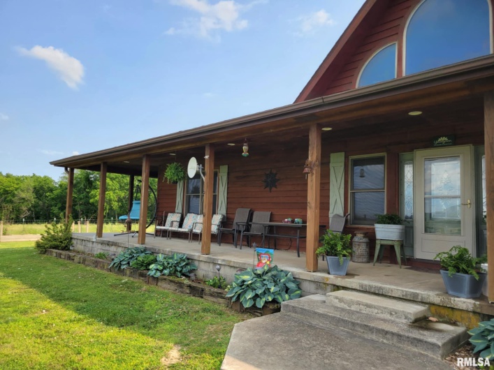 313 Double C Farm Lane, Dongola, Illinois 62964, 5 Bedrooms Bedrooms, 0 ,3 BathroomsBathrooms,Residential,For Sale,Double C Farm,0,RMAQC4264282