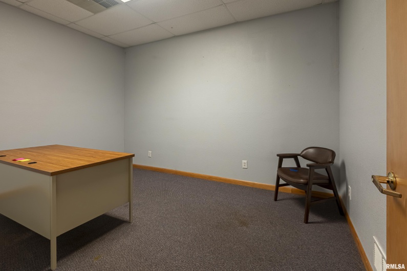 109 Lou Ann Drive, Herrin, Illinois 62948, 0 , 0 ,0,Commercial Sale,For Sale,Lou Ann,0,RMAEB458385