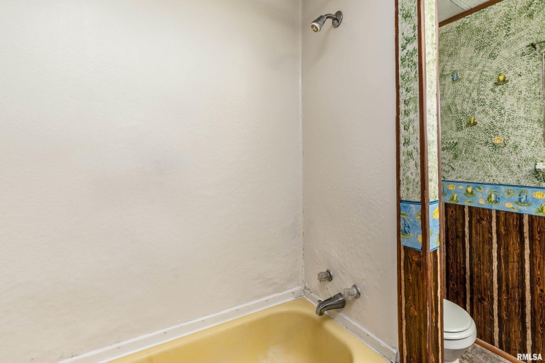 208 PENNSYLVANIA Avenue, Pittsburg, Illinois 62974, 3 Bedrooms Bedrooms, 0 ,2 BathroomsBathrooms,Manufactured In Park,For Sale,PENNSYLVANIA,0,RMAEB458386