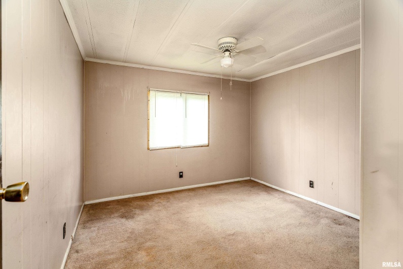 208 PENNSYLVANIA Avenue, Pittsburg, Illinois 62974, 3 Bedrooms Bedrooms, 0 ,2 BathroomsBathrooms,Manufactured In Park,For Sale,PENNSYLVANIA,0,RMAEB458386