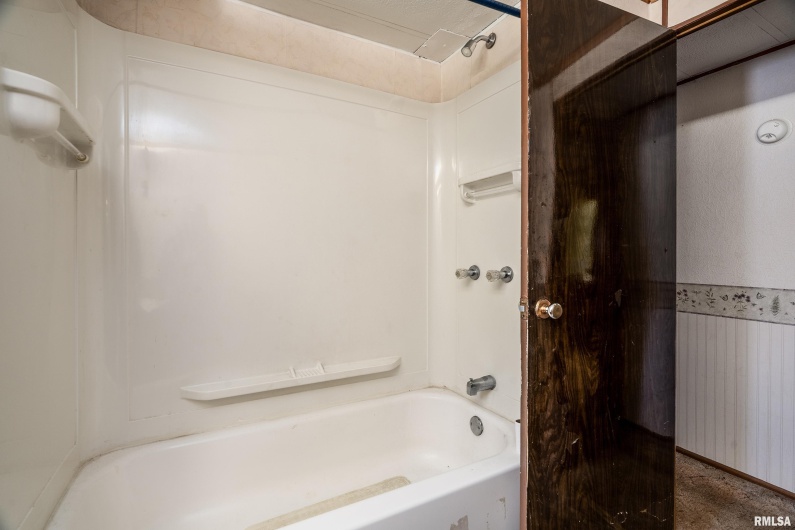 208 PENNSYLVANIA Avenue, Pittsburg, Illinois 62974, 3 Bedrooms Bedrooms, 0 ,2 BathroomsBathrooms,Manufactured In Park,For Sale,PENNSYLVANIA,0,RMAEB458386