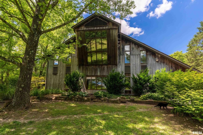 310 CROSS CREEK Drive, Cobden, Illinois 62920, 4 Bedrooms Bedrooms, 0 ,2 BathroomsBathrooms,Residential,For Sale,CROSS CREEK,0,RMAEB458390
