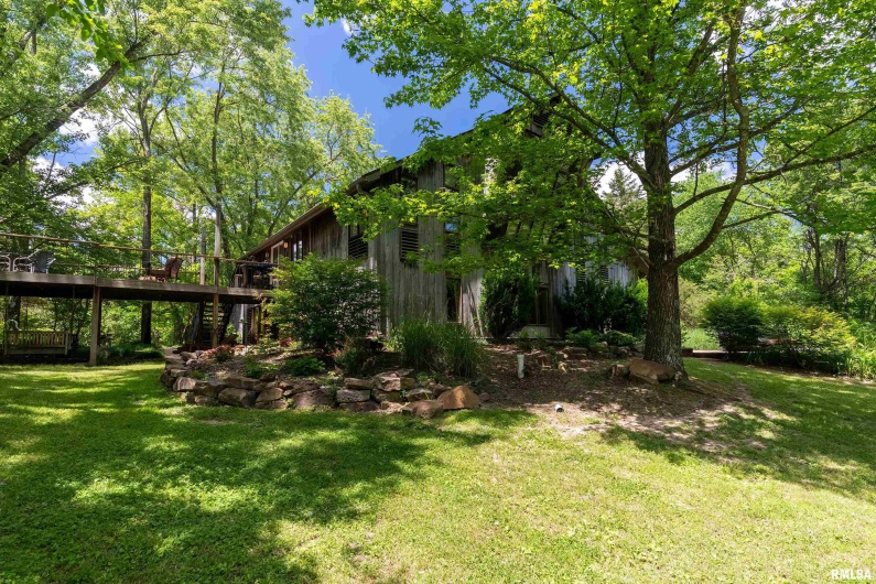 310 CROSS CREEK Drive, Cobden, Illinois 62920, 4 Bedrooms Bedrooms, 0 ,2 BathroomsBathrooms,Residential,For Sale,CROSS CREEK,0,RMAEB458390