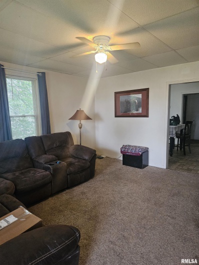 123 COLLEGE Street, Harrisburg, Illinois 62946, 2 Bedrooms Bedrooms, 0 ,1 BathroomBathrooms,Residential,For Sale,COLLEGE,0,RMAEB458397