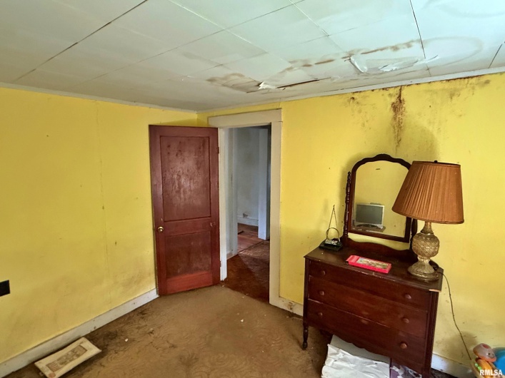 104 5TH Street, Brookport, Illinois 62910, 2 Bedrooms Bedrooms, 0 ,1 BathroomBathrooms,Residential,For Sale,5TH,0,RMAEB458404