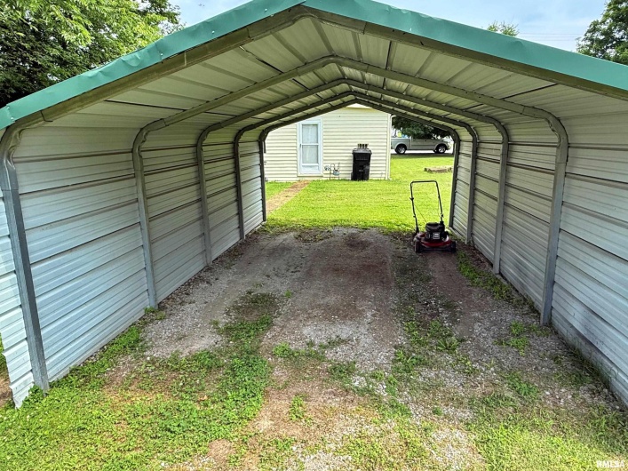 104 5TH Street, Brookport, Illinois 62910, 2 Bedrooms Bedrooms, 0 ,1 BathroomBathrooms,Residential,For Sale,5TH,0,RMAEB458404