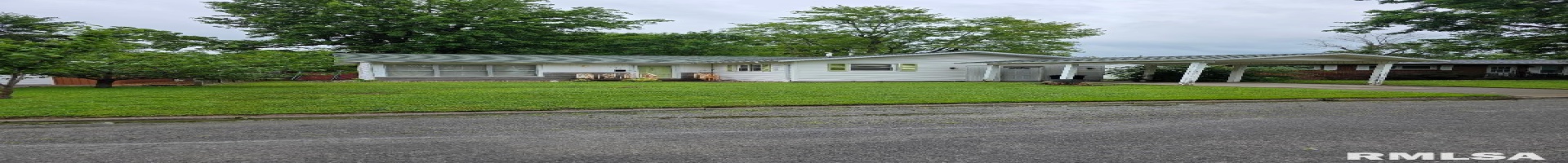 Residential For Sale 516 FREDERICK Street, Herrin, Illinois 62948, 3 Bedrooms Bedrooms, ,1 BathroomBathrooms,Residential,For Sale,FREDERICK,RMAEB458409