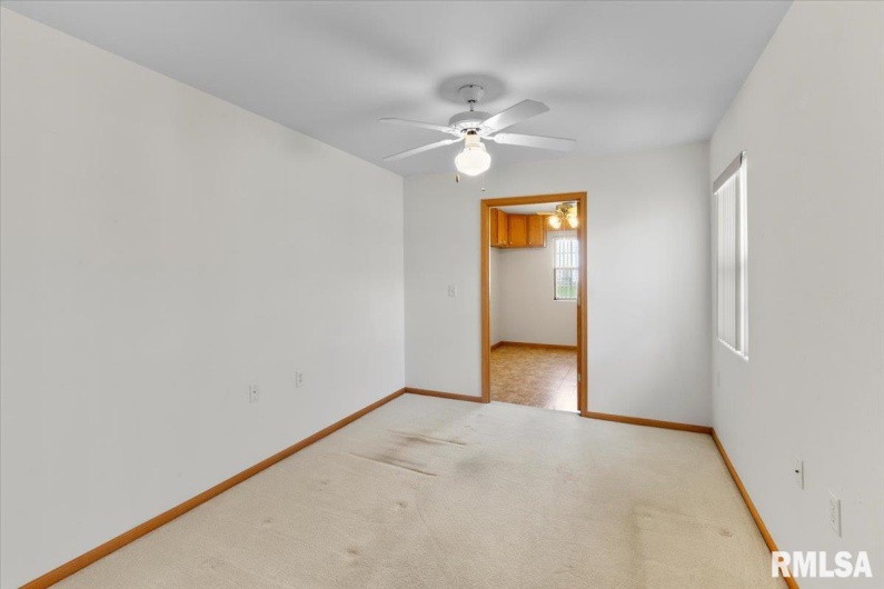 1504 APACHE Drive, Marion, Illinois 62959, 3 Bedrooms Bedrooms, 0 ,2 BathroomsBathrooms,Residential,For Sale,APACHE,0,RMAEB458417
