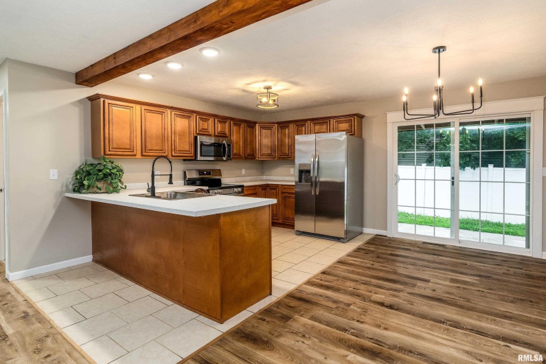 1321 7TH Street, Herrin, Illinois 62948, 3 Bedrooms Bedrooms, 0 ,2 BathroomsBathrooms,Residential,For Sale,7TH,0,RMAQC4264360