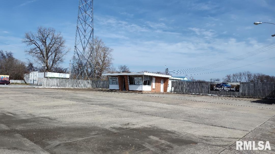 2308 SYCAMORE Street, Cairo, Illinois 62914, 0 , 0 ,0,Commercial Sale,For Sale,SYCAMORE,0,RMAEB458423