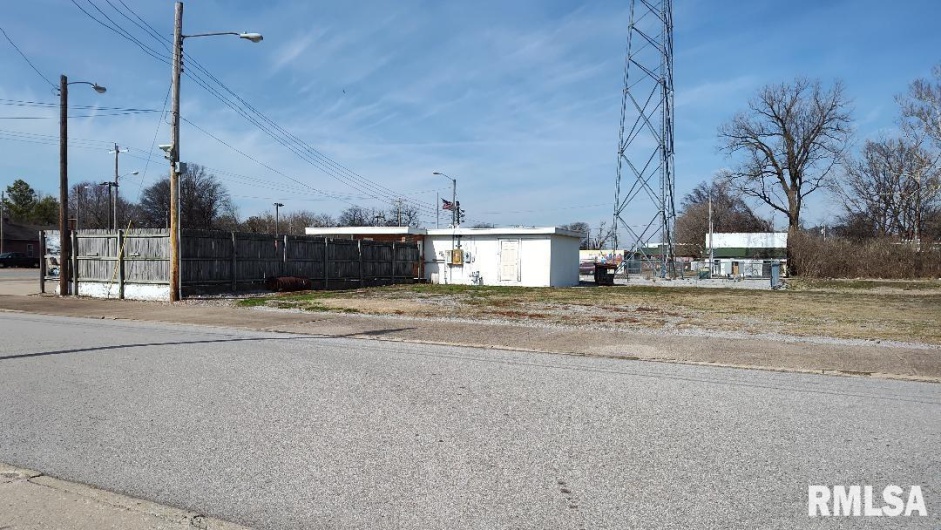 2308 SYCAMORE Street, Cairo, Illinois 62914, 0 , 0 ,0,Commercial Sale,For Sale,SYCAMORE,0,RMAEB458423