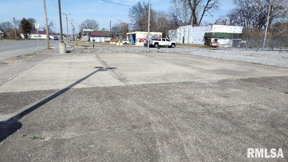 2308 SYCAMORE Street, Cairo, Illinois 62914, 0 , 0 ,0,Commercial Sale,For Sale,SYCAMORE,0,RMAEB458423