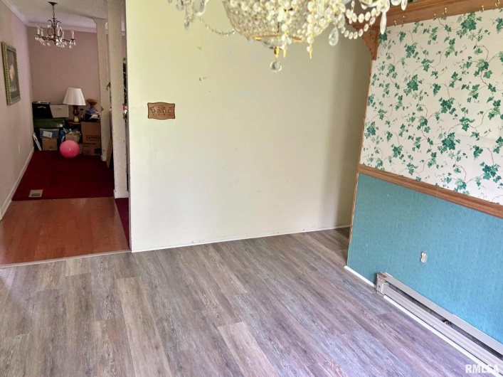 27 Grasty Road, Golconda, Illinois 62938, 2 Bedrooms Bedrooms, 0 ,2 BathroomsBathrooms,Residential,For Sale,Grasty,0,RMAEB458437