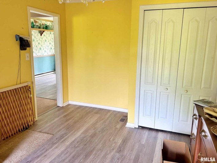 27 Grasty Road, Golconda, Illinois 62938, 2 Bedrooms Bedrooms, 0 ,2 BathroomsBathrooms,Residential,For Sale,Grasty,0,RMAEB458437