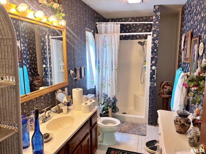 27 Grasty Road, Golconda, Illinois 62938, 2 Bedrooms Bedrooms, 0 ,2 BathroomsBathrooms,Residential,For Sale,Grasty,0,RMAEB458437