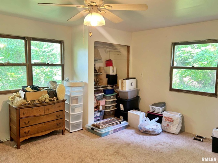 27 Grasty Road, Golconda, Illinois 62938, 2 Bedrooms Bedrooms, 0 ,2 BathroomsBathrooms,Residential,For Sale,Grasty,0,RMAEB458437