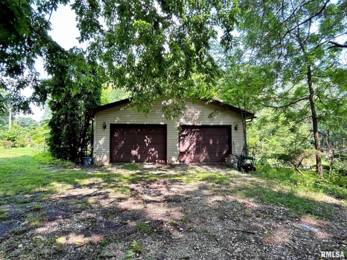27 Grasty Road, Golconda, Illinois 62938, 2 Bedrooms Bedrooms, 0 ,2 BathroomsBathrooms,Residential,For Sale,Grasty,0,RMAEB458437