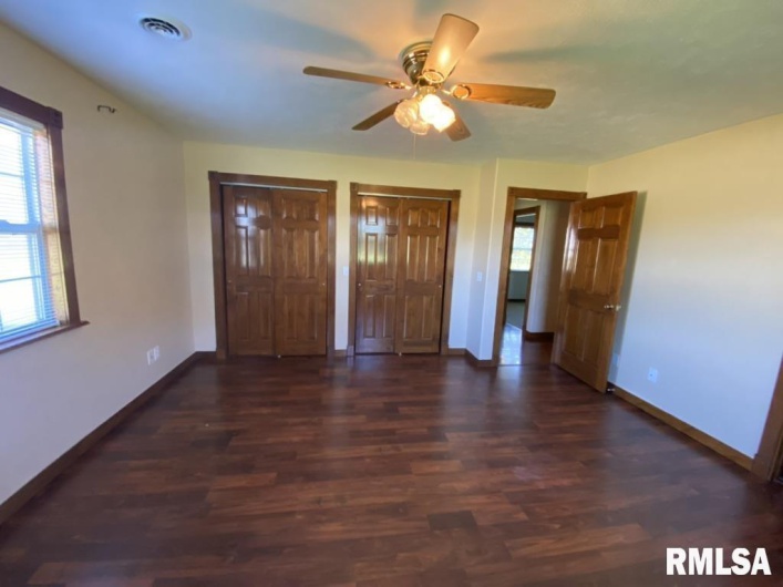 1501 Erinberry Street, Marion, Illinois 62959, 3 Bedrooms Bedrooms, 0 ,2 BathroomsBathrooms,Residential,For Sale,Erinberry,0,RMAQC4264438