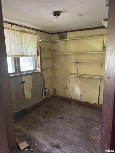 207 ROOSEVELT Street, Elkville, Illinois 62932, 2 Bedrooms Bedrooms, 0 ,1 BathroomBathrooms,Residential,For Sale,ROOSEVELT,0,RMAEB458440