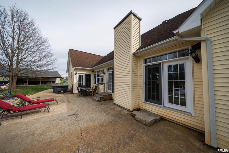 1504 Feazel Road, Harrisburg, Illinois 62946-4642, 4 Bedrooms Bedrooms, 0 ,3 BathroomsBathrooms,Residential,For Sale,Feazel,0,RMAEB457287