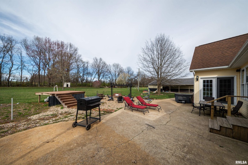 1504 Feazel Road, Harrisburg, Illinois 62946-4642, 4 Bedrooms Bedrooms, 0 ,3 BathroomsBathrooms,Residential,For Sale,Feazel,0,RMAEB457287
