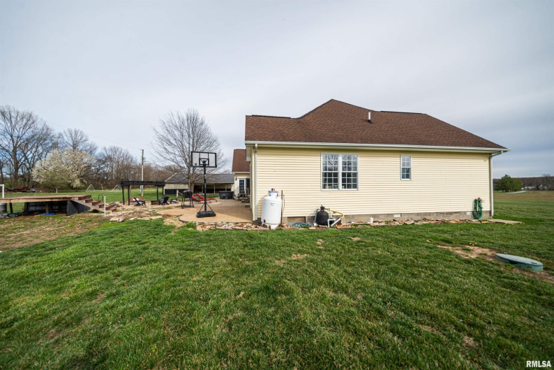 1504 Feazel Road, Harrisburg, Illinois 62946-4642, 4 Bedrooms Bedrooms, 0 ,3 BathroomsBathrooms,Residential,For Sale,Feazel,0,RMAEB457287
