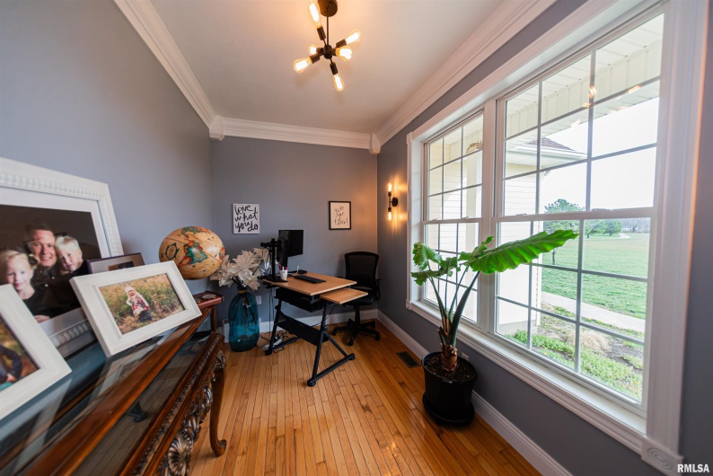 1504 Feazel Road, Harrisburg, Illinois 62946-4642, 4 Bedrooms Bedrooms, 0 ,3 BathroomsBathrooms,Residential,For Sale,Feazel,0,RMAEB457287