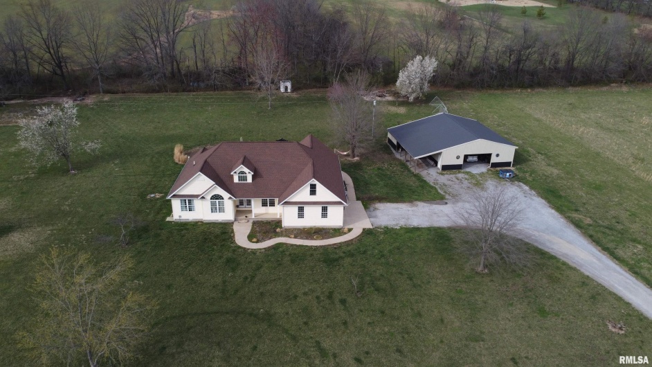 1504 Feazel Road, Harrisburg, Illinois 62946-4642, 4 Bedrooms Bedrooms, 0 ,3 BathroomsBathrooms,Residential,For Sale,Feazel,0,RMAEB457287