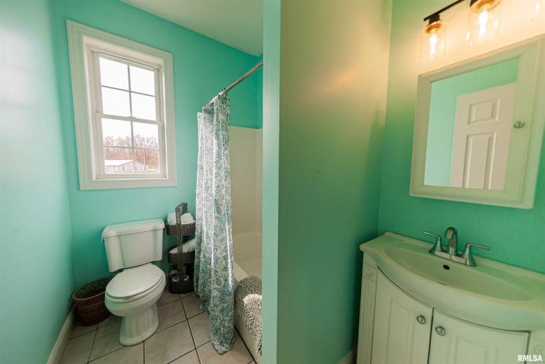 1504 Feazel Road, Harrisburg, Illinois 62946-4642, 4 Bedrooms Bedrooms, 0 ,3 BathroomsBathrooms,Residential,For Sale,Feazel,0,RMAEB457287