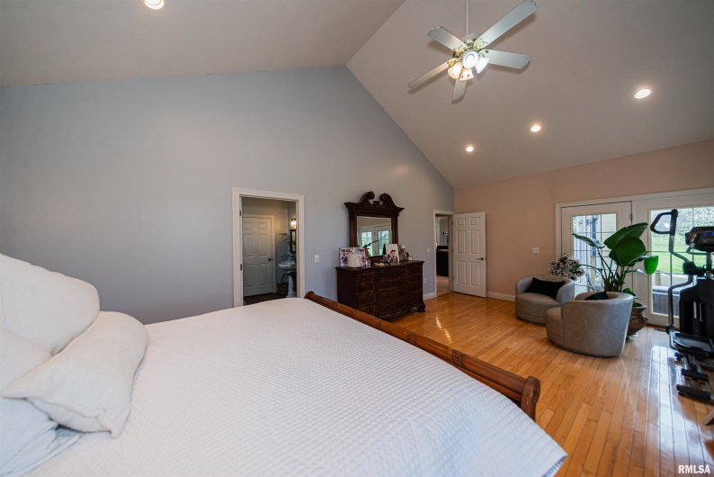 1504 Feazel Road, Harrisburg, Illinois 62946-4642, 4 Bedrooms Bedrooms, 0 ,3 BathroomsBathrooms,Residential,For Sale,Feazel,0,RMAEB457287