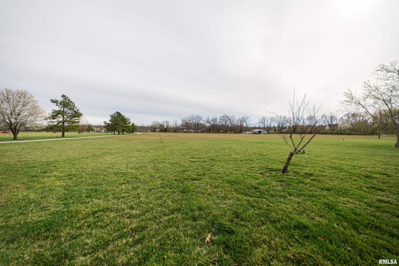 1504 Feazel Road, Harrisburg, Illinois 62946-4642, 4 Bedrooms Bedrooms, 0 ,3 BathroomsBathrooms,Residential,For Sale,Feazel,0,RMAEB457287