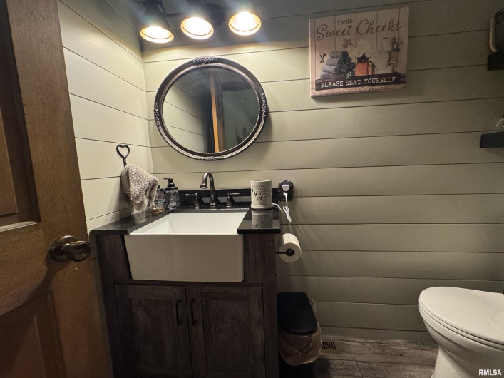 5560 Hidden Acres Lane, Carterville, Illinois 62918, 4 Bedrooms Bedrooms, 0 ,2 BathroomsBathrooms,Residential,For Sale,Hidden Acres,0,RMAQC4264453