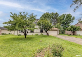 608 CYPRESS Lane, Sparta, Illinois 62286, 3 Bedrooms Bedrooms, 0 ,1 BathroomBathrooms,Residential,For Sale,CYPRESS,0,RMAEB458445